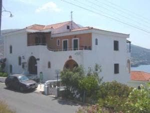 VILLA ALEXANDROS