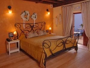 AVALON BOUTIQUE HOTEL