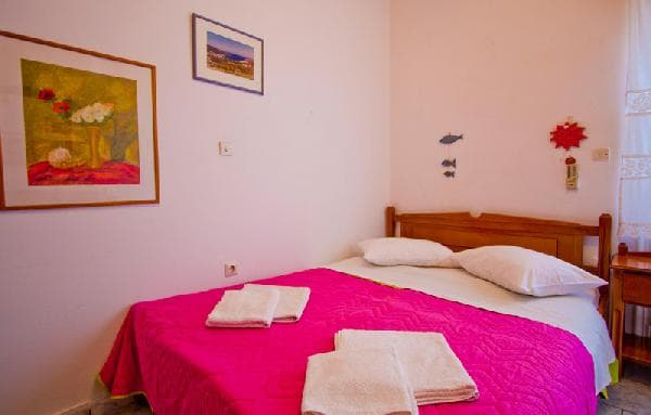 LAS - GIANNAKAKOY TRADITIONAL STONE HOUSES