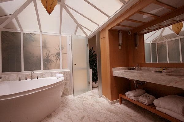 ALEXANDRA GOLDEN BOUTIGUE HOTEL