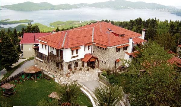 EDEN ROC RESORT HOTEL&BUNGALOWS