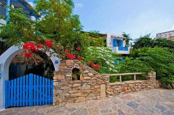 AGATHONISSI ROOMS TO LET