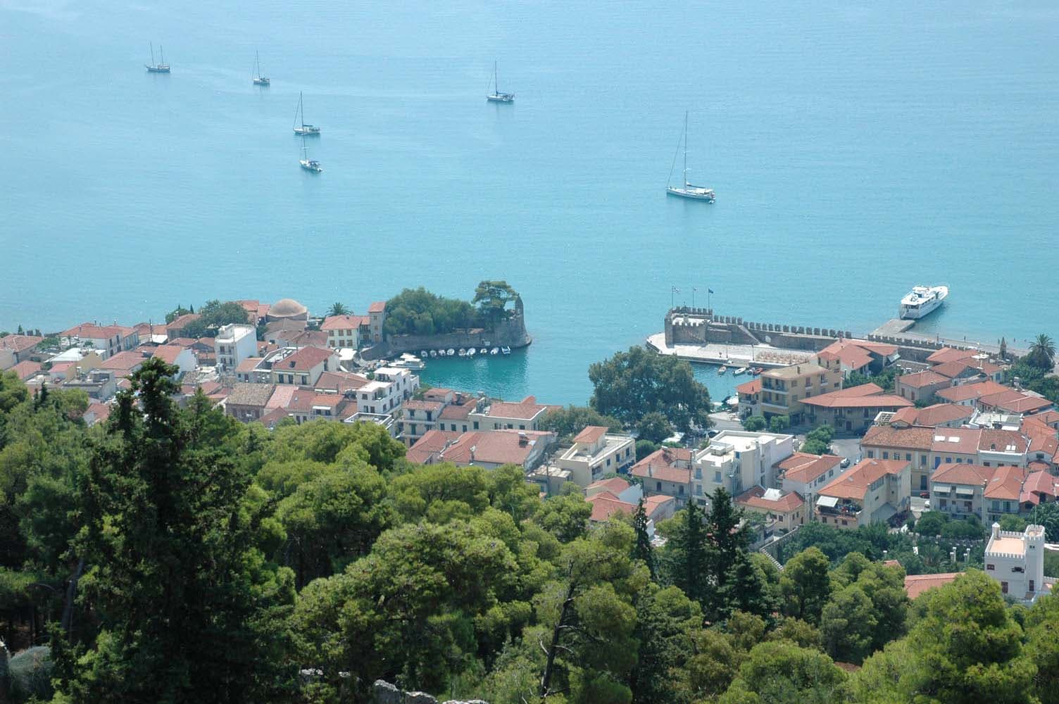NAFPAKTOS