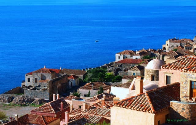 Monemvasia's Xtreme light (only in Greece)