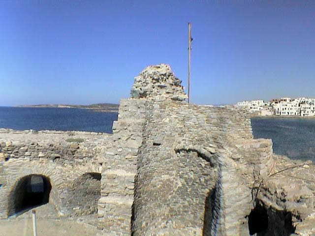 THE CASTLE OF NAOUSSAS' TOWN