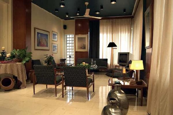 FRAGOS GARDEN STUDIOS