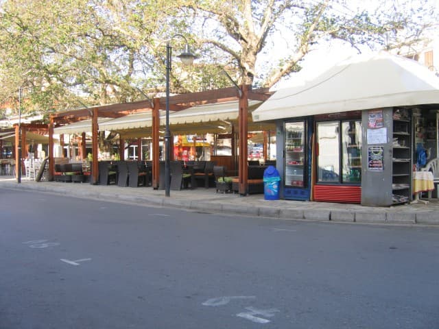 Ðëáôåßá Äçìïêñáôßáò