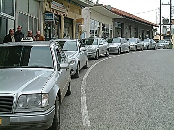 TAXI - MAKRAKOMIS